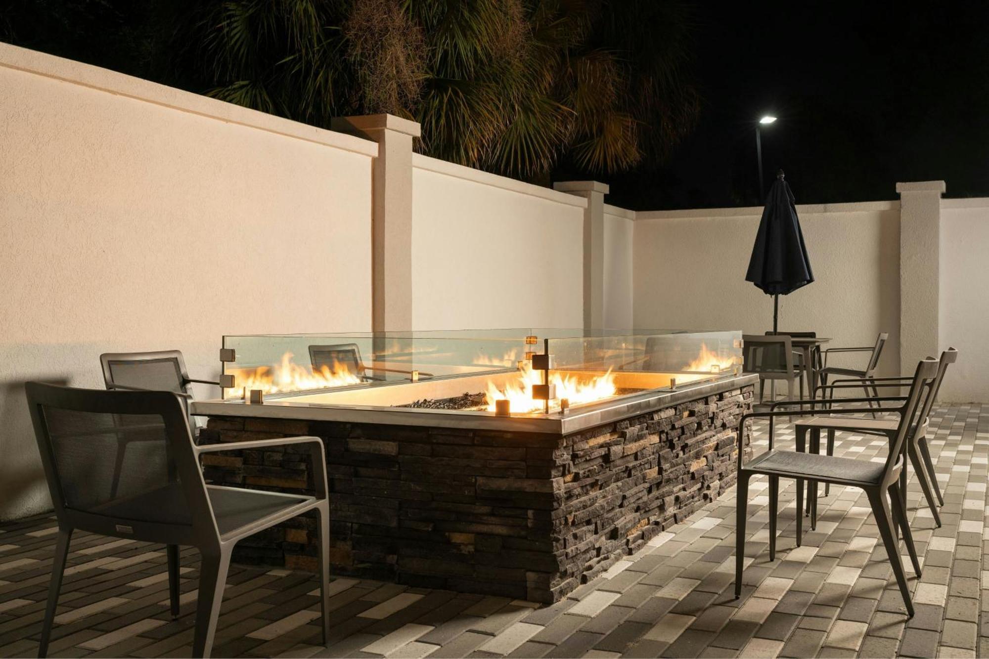 Courtyard By Marriott Gainesville Fl מראה חיצוני תמונה