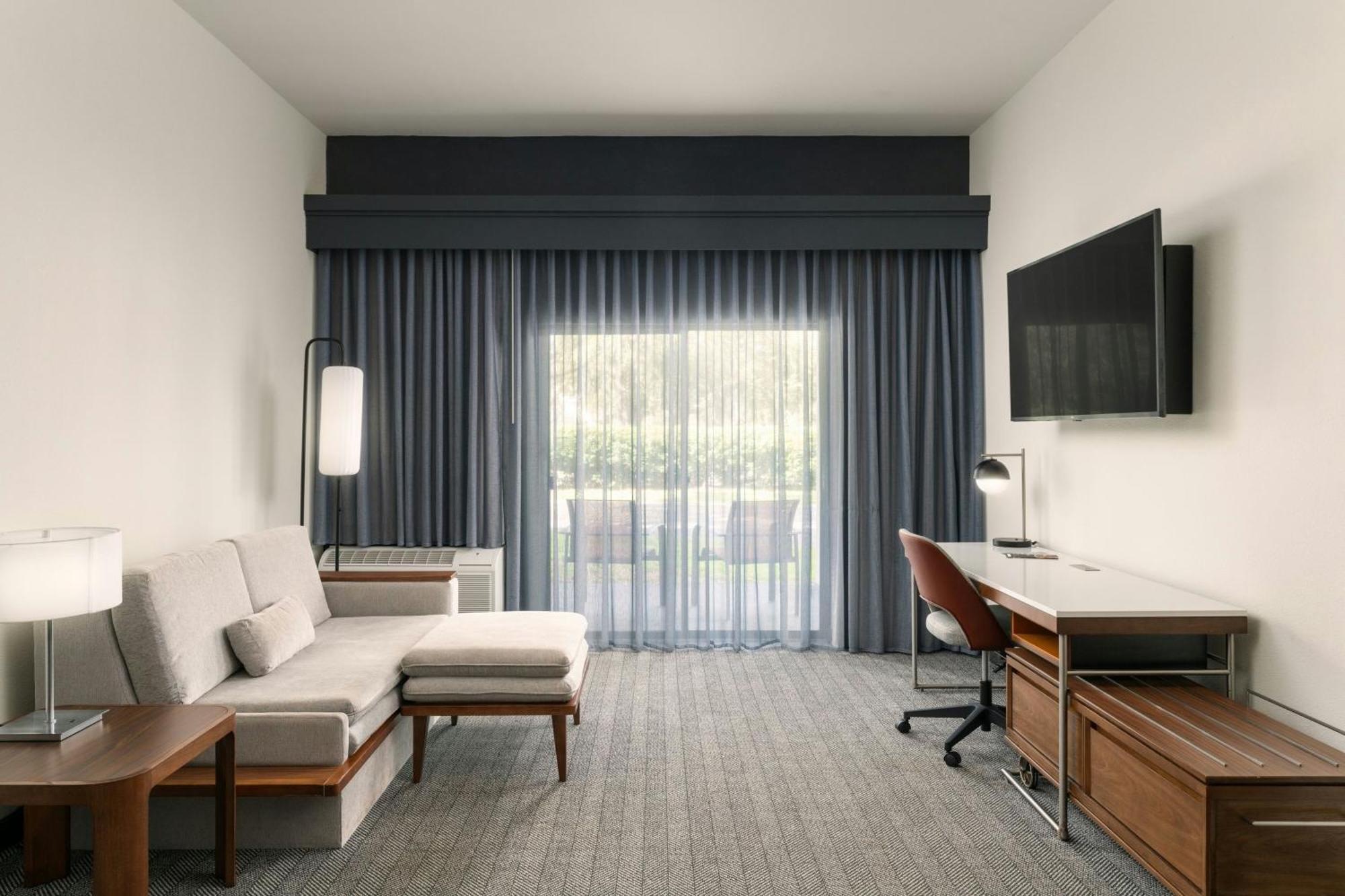 Courtyard By Marriott Gainesville Fl מראה חיצוני תמונה
